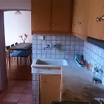 度假居 λιθόκτιστη παραδοσιακή οικία Agios Nikolaos (Peloponnese)