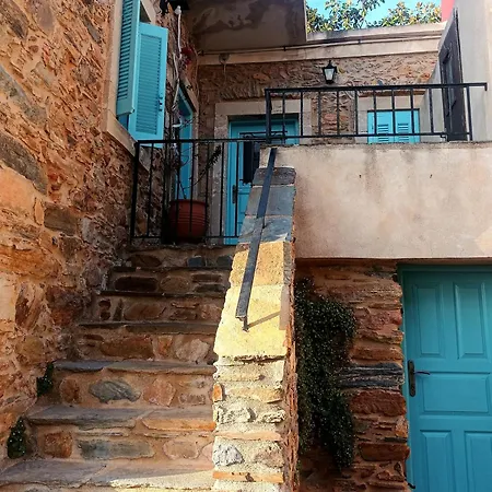 別荘 λιθόκτιστη παραδοσιακή οικία Agios Nikolaos (Peloponnese)