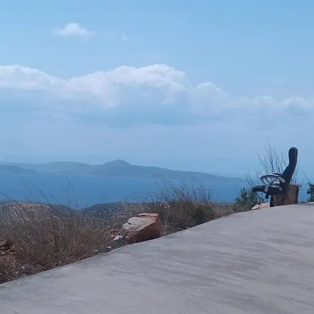 Hébergement de vacances λιθόκτιστη παραδοσιακή οικία *