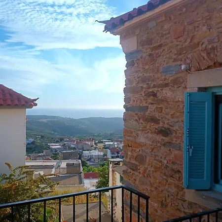 λιθόκτιστη παραδοσιακή οικία * Agios Nikolaos (Peloponnese)