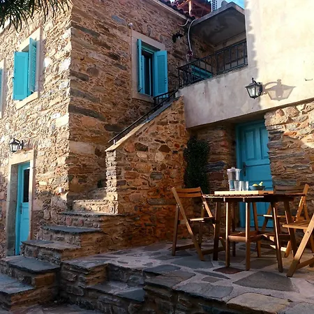 λιθόκτιστη παραδοσιακή οικία Hébergement de vacances