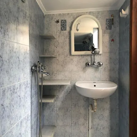 λιθόκτιστη παραδοσιακή οικία Agios Nikolaos (Peloponnese)