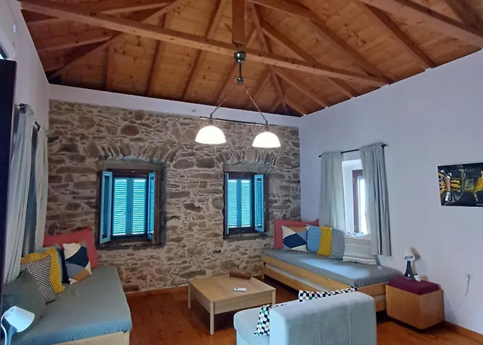 λιθόκτιστη παραδοσιακή οικία Hébergement de vacances